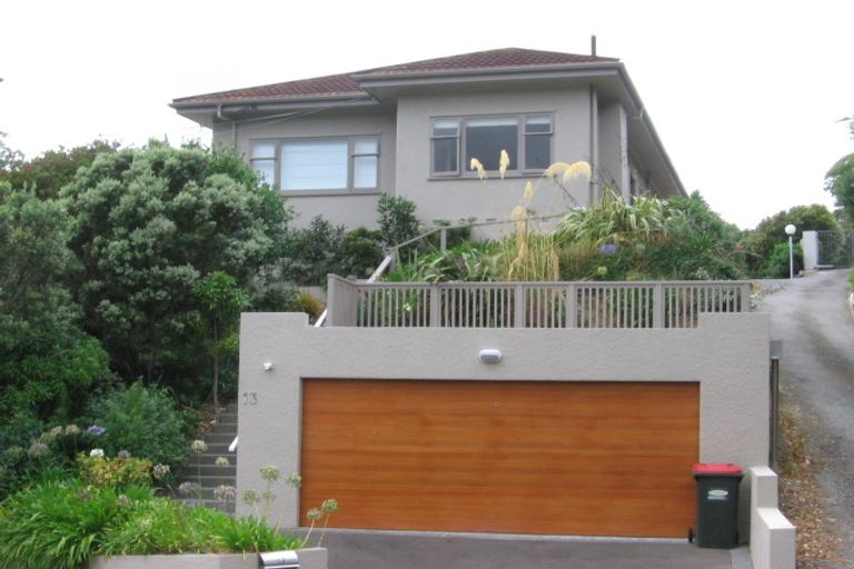 Photo of property in 13 Kellsmere Crescent, Island Bay, Wellington, 6023