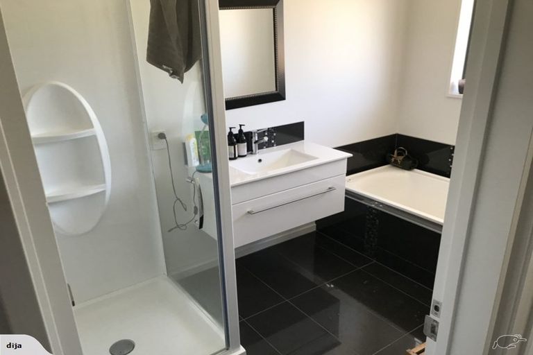 Photo of property in 4 Sequoia Way, Rangiora, 7400