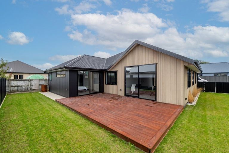 Photo of property in 99 Hoffman Court, Waikiwi, Invercargill, 9810