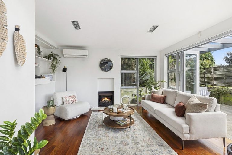 Photo of property in 26a Brighton Street, Island Bay, Wellington, 6023