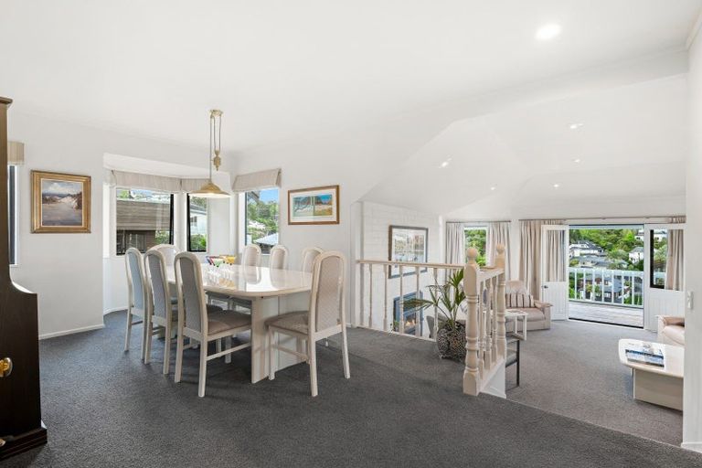 Photo of property in 28 Bellbird Rise, Murrays Bay, Auckland, 0630