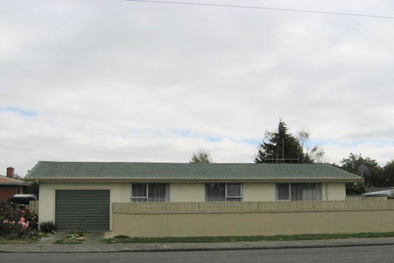 Photo of property in 71 Maude Street, Temuka, 7920