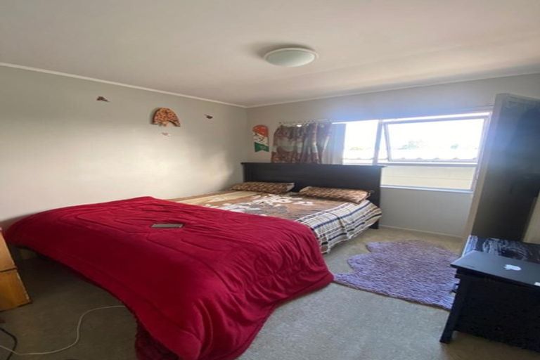 Photo of property in 77a Rosier Road, Glen Eden, Auckland, 0602