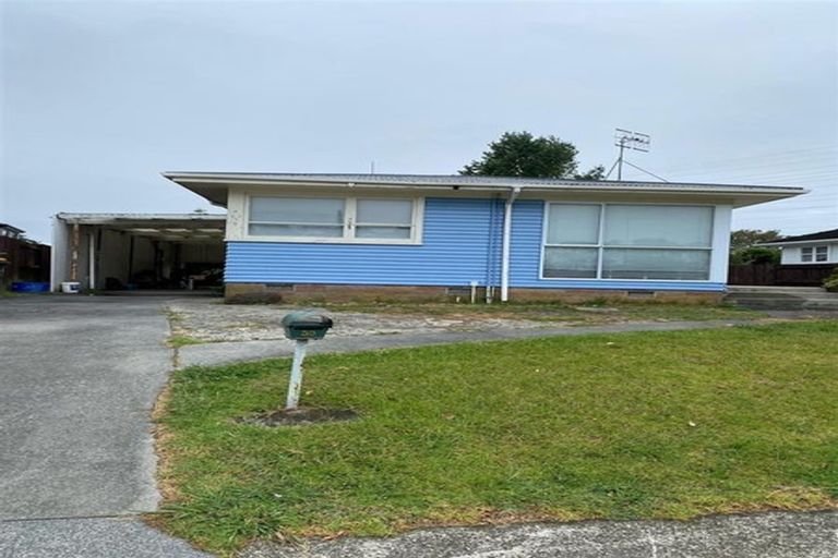 Photo of property in 30 Tiraumea Drive, Pakuranga, Auckland, 2010