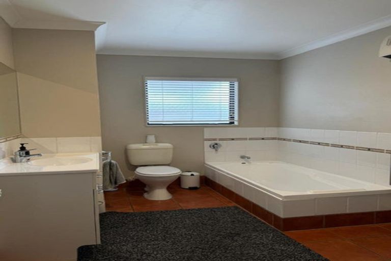 Photo of property in 63 Russell Robertson Drive, Havelock North, 4130