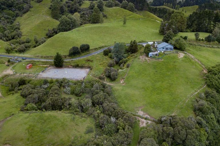 Photo of property in 679 Stanley Road, Te Popo, Stratford, 4394