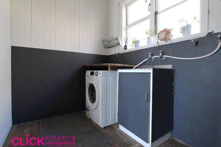 Photo of property in 3 Edinburgh Street, Green Island, Dunedin, 9018