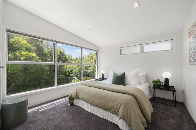 Photo of property in 94b Khandallah Road, Khandallah, Wellington, 6035