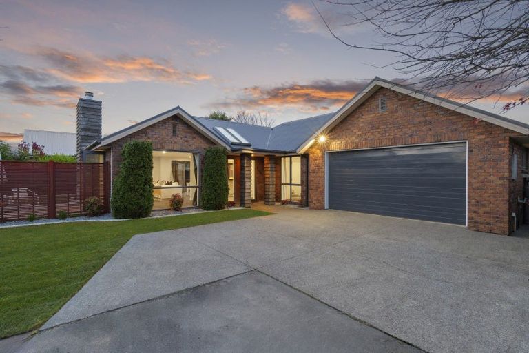 Photo of property in 11c Tainui Street, Somerfield, Christchurch, 8024