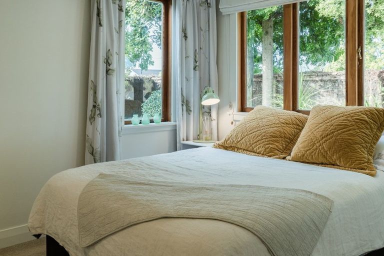 Photo of property in 109 Shakespeare Street, Leamington, Cambridge, 3432