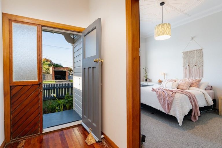 Photo of property in 6 Alma Street, Saint Kilda, Dunedin, 9012