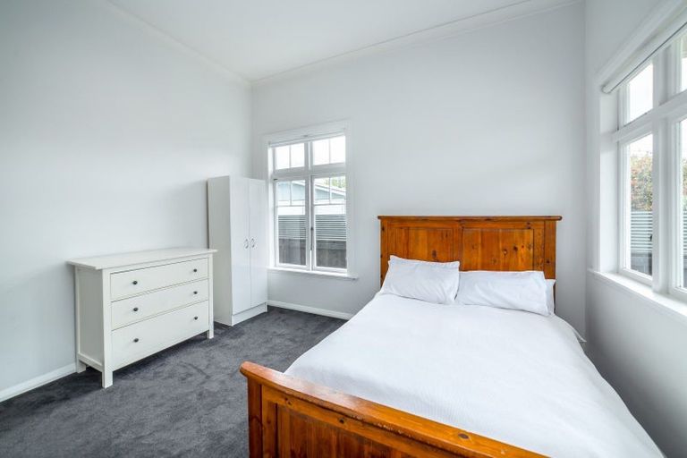 Photo of property in 10 Philip Street, Carterton, 5713