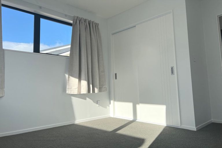 Photo of property in 4b Moana Grove, Waiwhetu, Lower Hutt, 5010