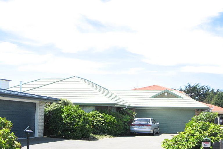 Photo of property in 5a Ballance Street, Waimairi Beach, Christchurch, 8083
