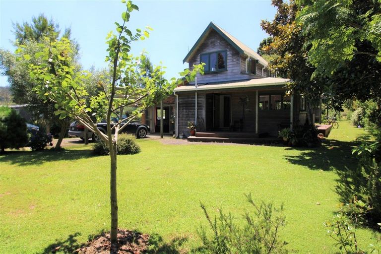 Photo of property in 1219 Whangapoua Sh25 Road, Te Rerenga, Coromandel, 3582