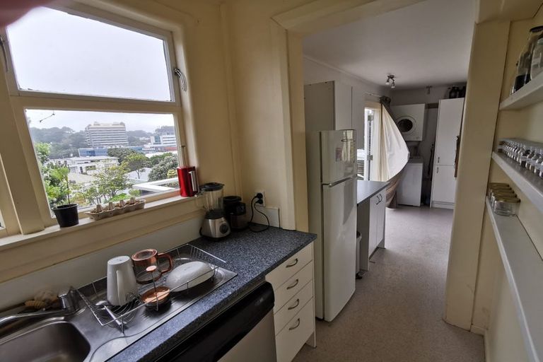 Photo of property in 137 Wallace Street, Mount Cook, Wellington, 6021