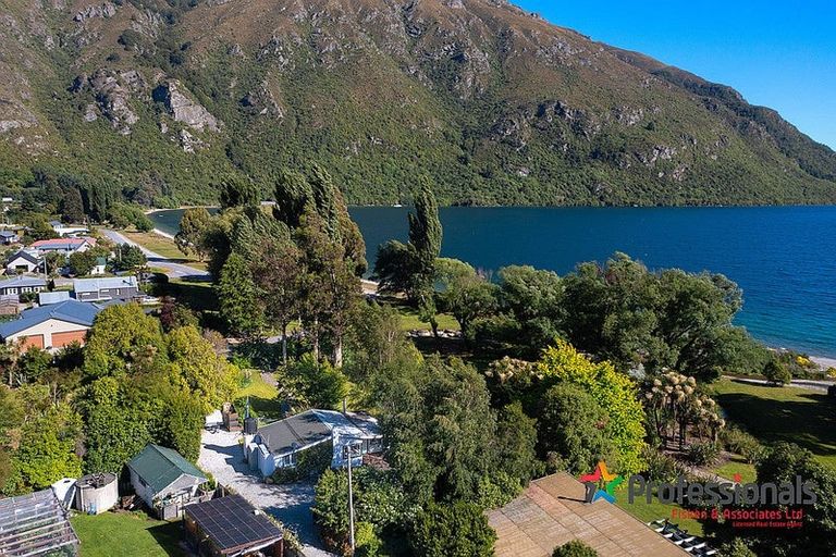 Photo of property in 9 Churchill Street, Kingston, Athol, 9793