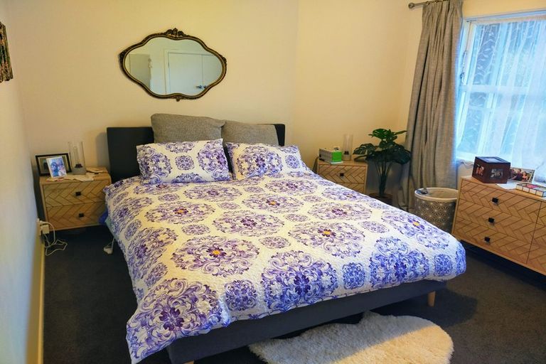 Photo of property in 68 Dowse Drive, Maungaraki, Lower Hutt, 5010