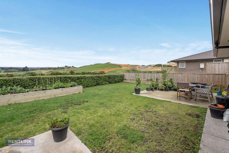 Photo of property in Waterview Estate, 86/4 Greystone Place, Omokoroa, 3114