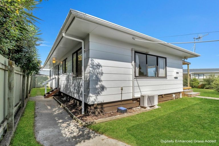 Photo of property in 15b Douglas Street, Levin, 5510