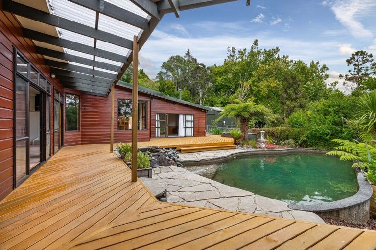 Photo of property in 78 Opanuku Road, Henderson Valley, Auckland, 0612