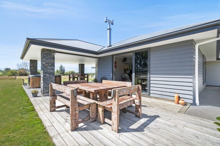 Photo of property in 728 Makino Road, Halcombe, Feilding, 4777