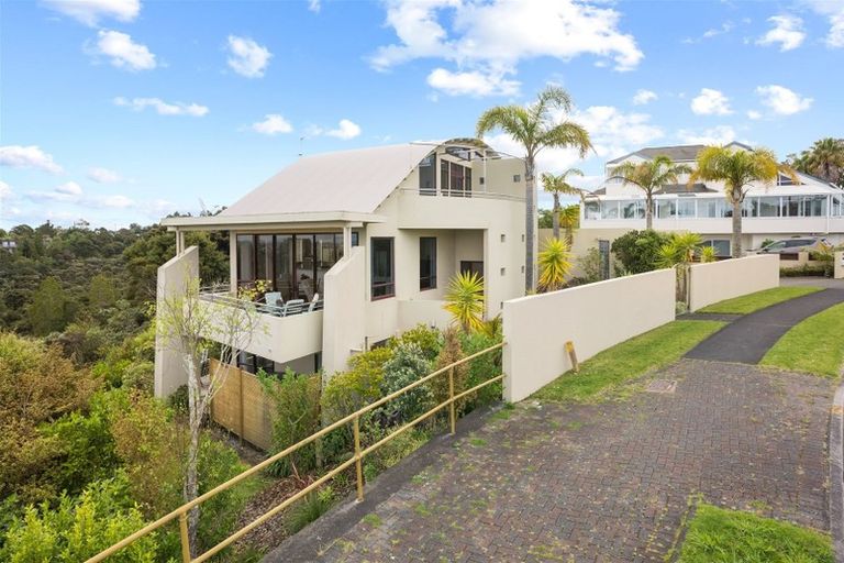 Photo of property in 77 Fitzwilliam Drive, Torbay, Auckland, 0630