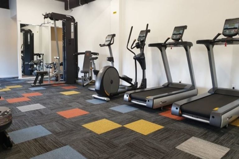 Photo of property in 8a/30 Westward Ho, Glen Eden, Auckland, 0602