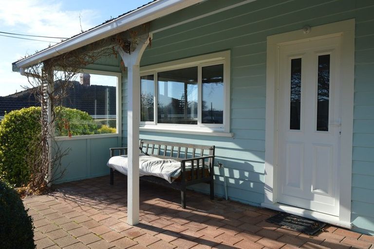 Photo of property in 71 Hull Street, South Hill, Oamaru, 9400
