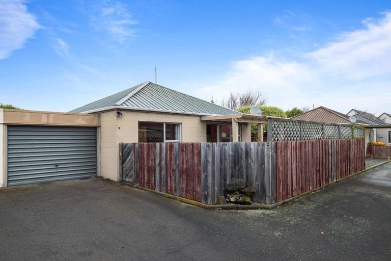 Photo of property in 2/73a Harewood Road, Papanui, Christchurch, 8053