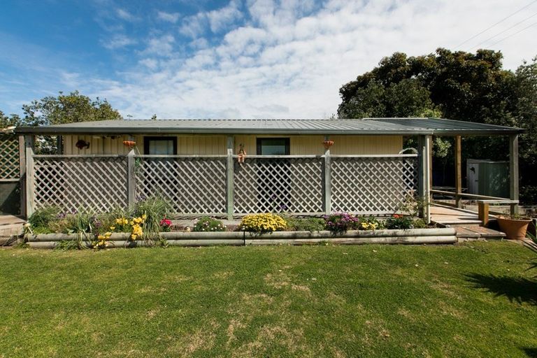 Photo of property in 11 Te Paerahi Road, Porangahau, 4293