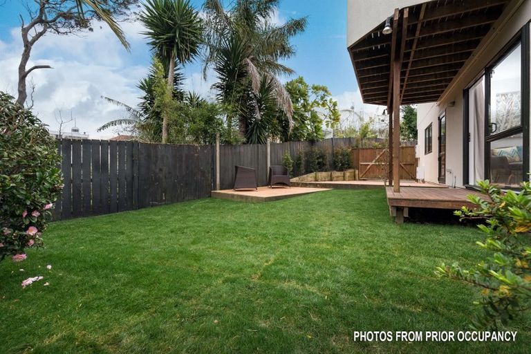 Photo of property in 4/262 Onewa Road, Birkenhead, Auckland, 0626