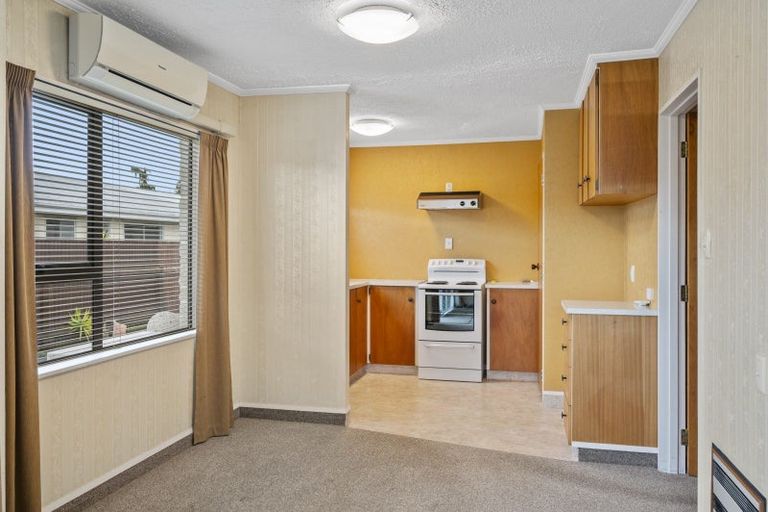 Photo of property in 2/4 King Street, Taradale, Napier, 4112