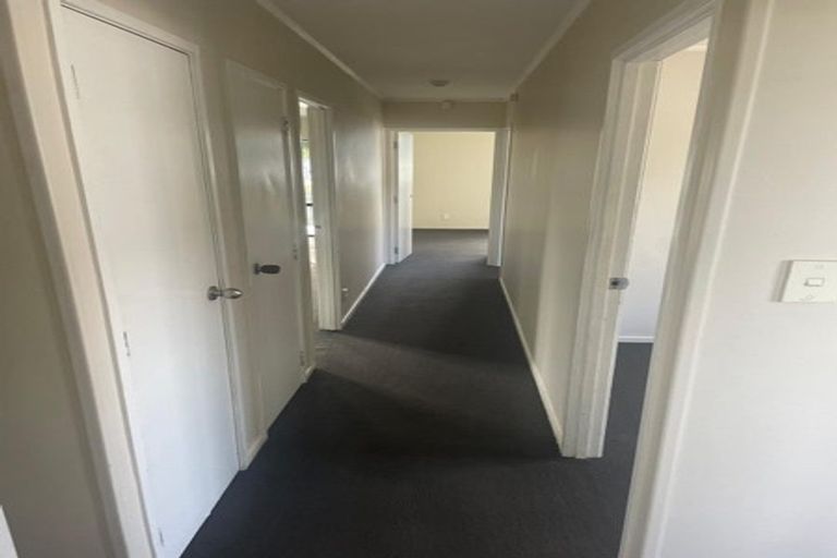 Photo of property in 37 Kerrs Road, Wiri, Auckland, 2104