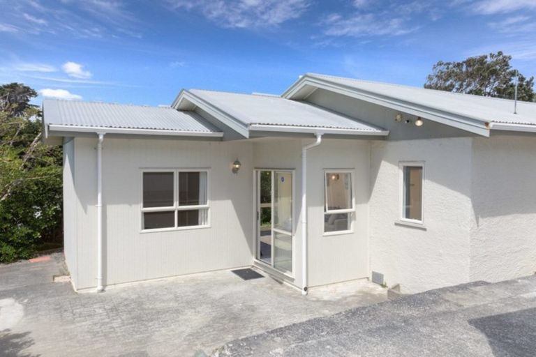 Photo of property in 46 Whanake Street, Titahi Bay, Porirua, 5022