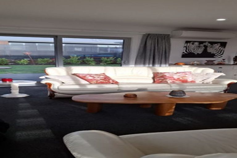 Photo of property in 45 Ngaru Crescent, Wharewaka, Taupo, 3330