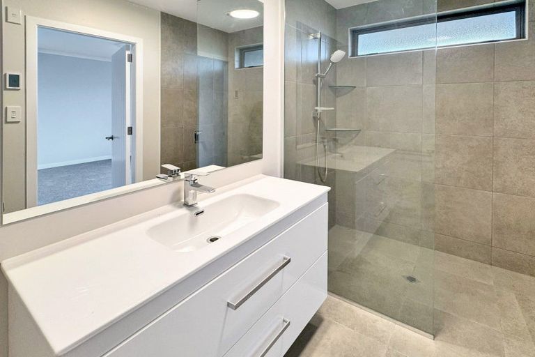 Photo of property in 12 Hart Street, Foxton Beach, Foxton, 4815