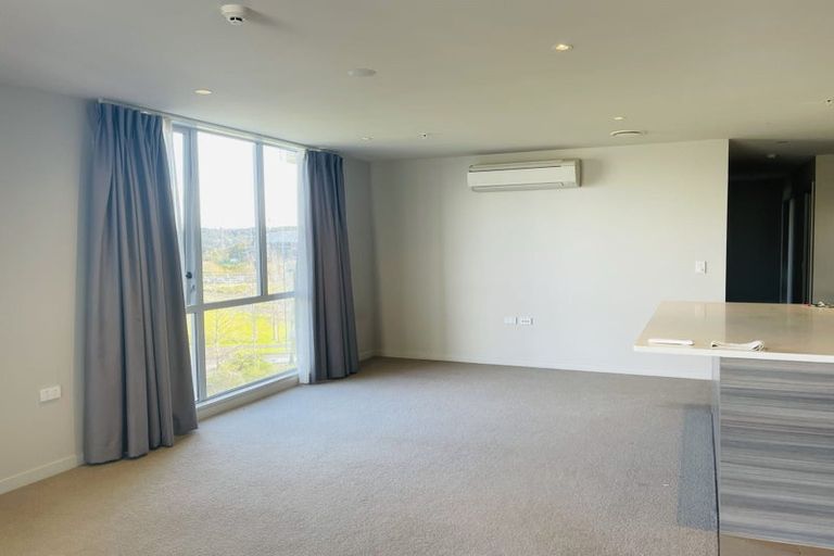 Photo of property in 604/27 Don Mckinnon Drive, Albany, Auckland, 0632