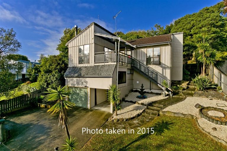 Photo of property in 81 Oaktree Avenue, Browns Bay, Auckland, 0630