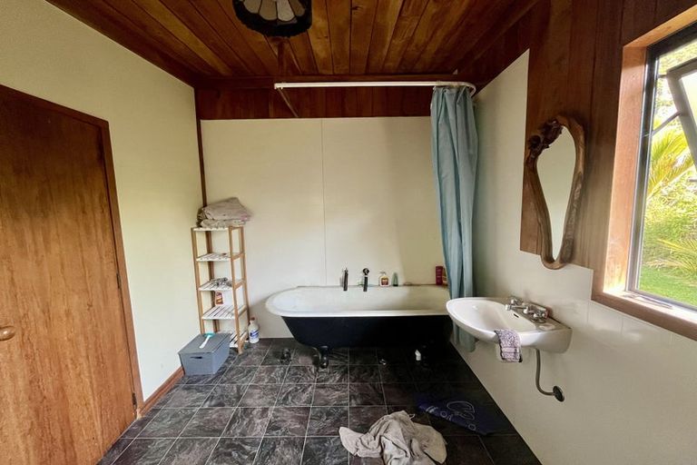 Photo of property in 21 Glasseye Drive, Little Wanganui, Karamea, 7893