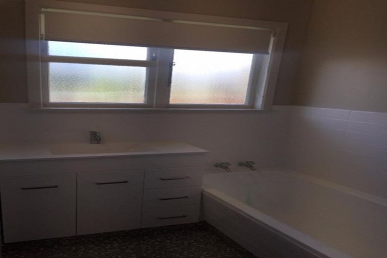 Photo of property in 129 Taita Drive, Avalon, Lower Hutt, 5011