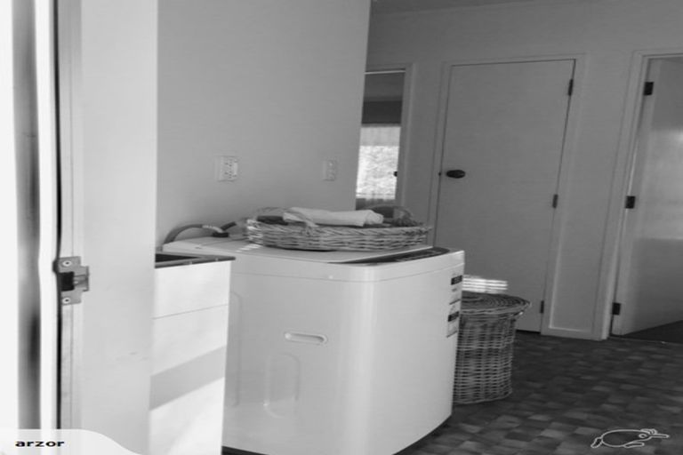 Photo of property in 127 Park Avenue, Whangamata, 3620