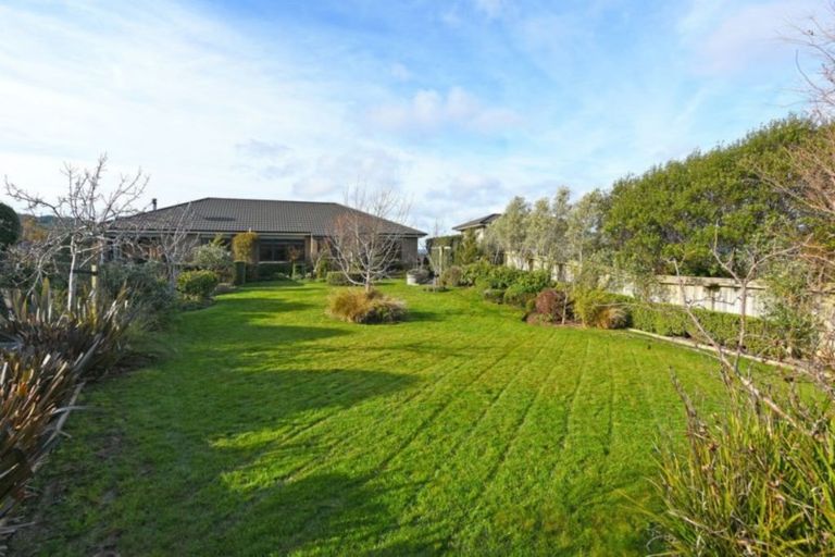 Photo of property in 116 Kirton Drive, Riverstone Terraces, Upper Hutt, 5018