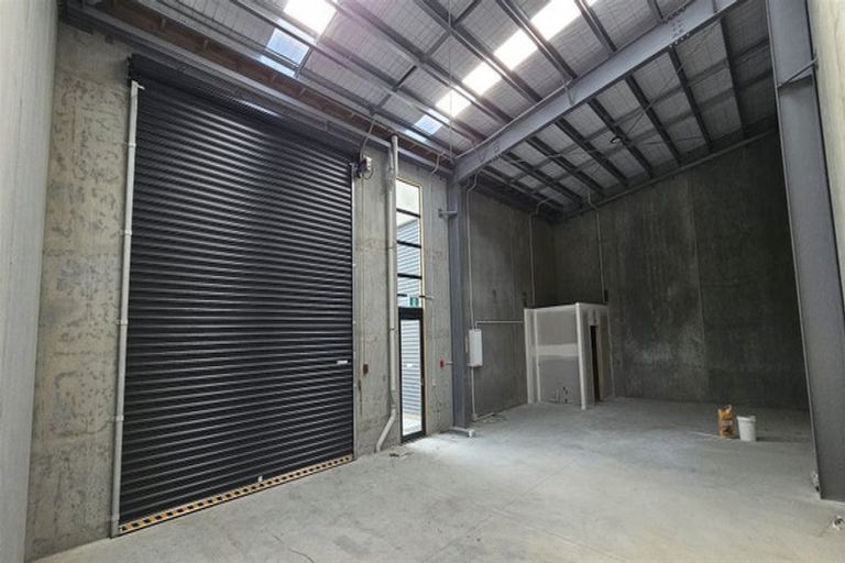 Photo of property in 29 Kairua Road, Kairua, Tauranga, 3175