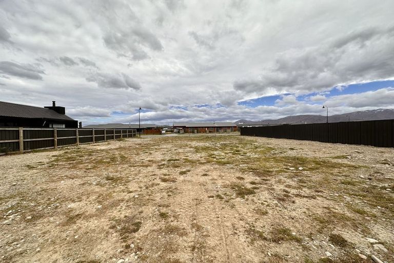 Photo of property in 13 Aoraki Crescent, Twizel, 7901