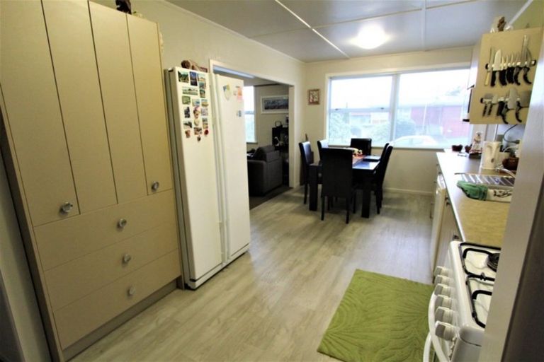 Photo of property in 38 Edinburgh Street, Tokoroa, 3420