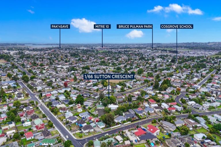 Photo of property in 66a Sutton Crescent, Papakura, 2110