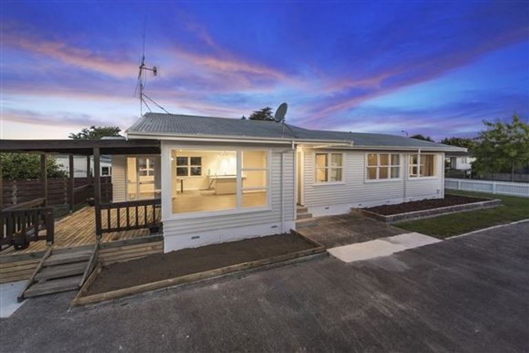 Photo of property in 15 Sadler Street, Fairview Downs, Hamilton, 3214