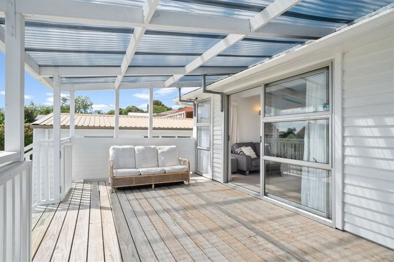 Photo of property in 31 Hillcrest Road, Papatoetoe, Auckland, 2025