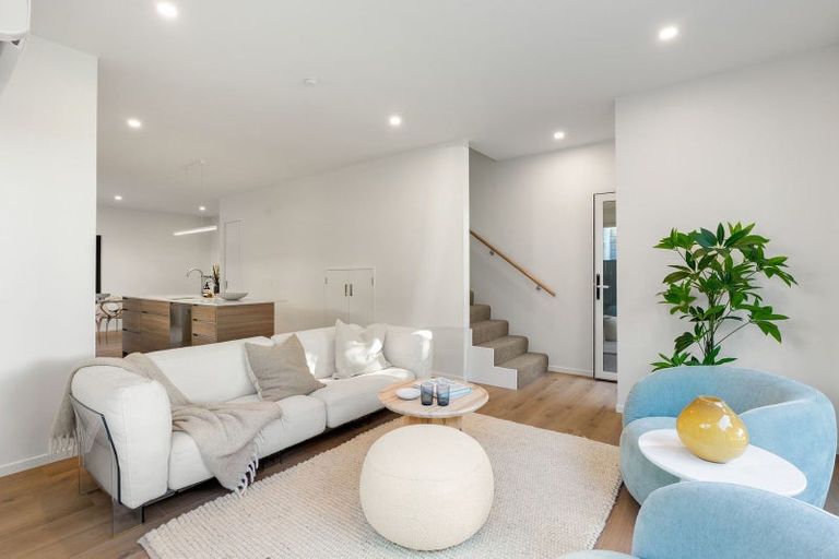 Photo of property in 15 Puriri Street, Woburn, Lower Hutt, 5010